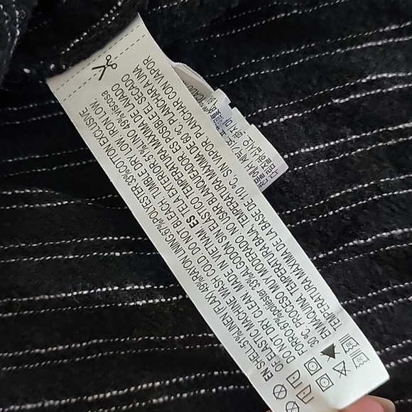 🦜 Forever 21 button front Midi Dress 🦜 - Picture 3 of 4